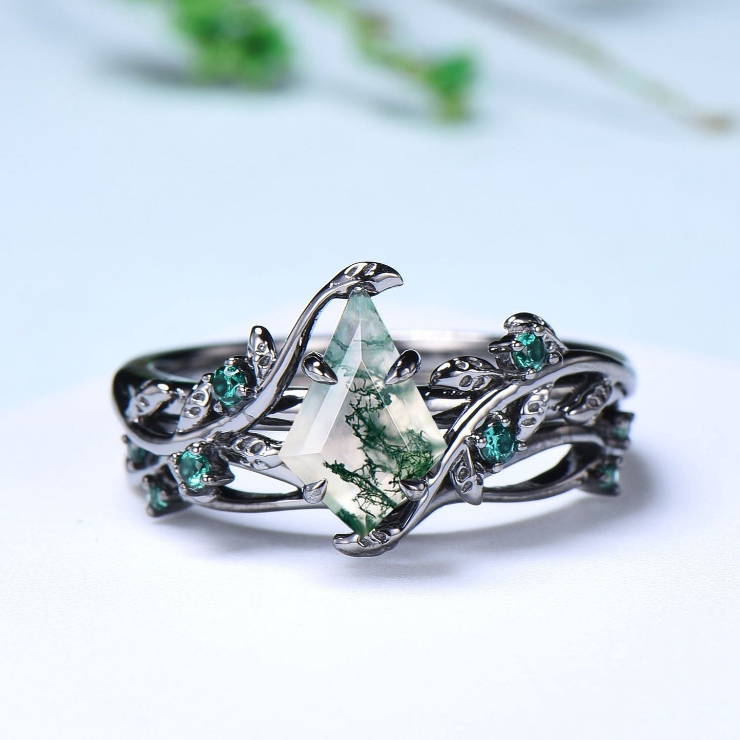 Unique black gold moss agate ring set Nature Inspired kite cut green agate engagement ring cluster emerald eye wedding ring set for women
