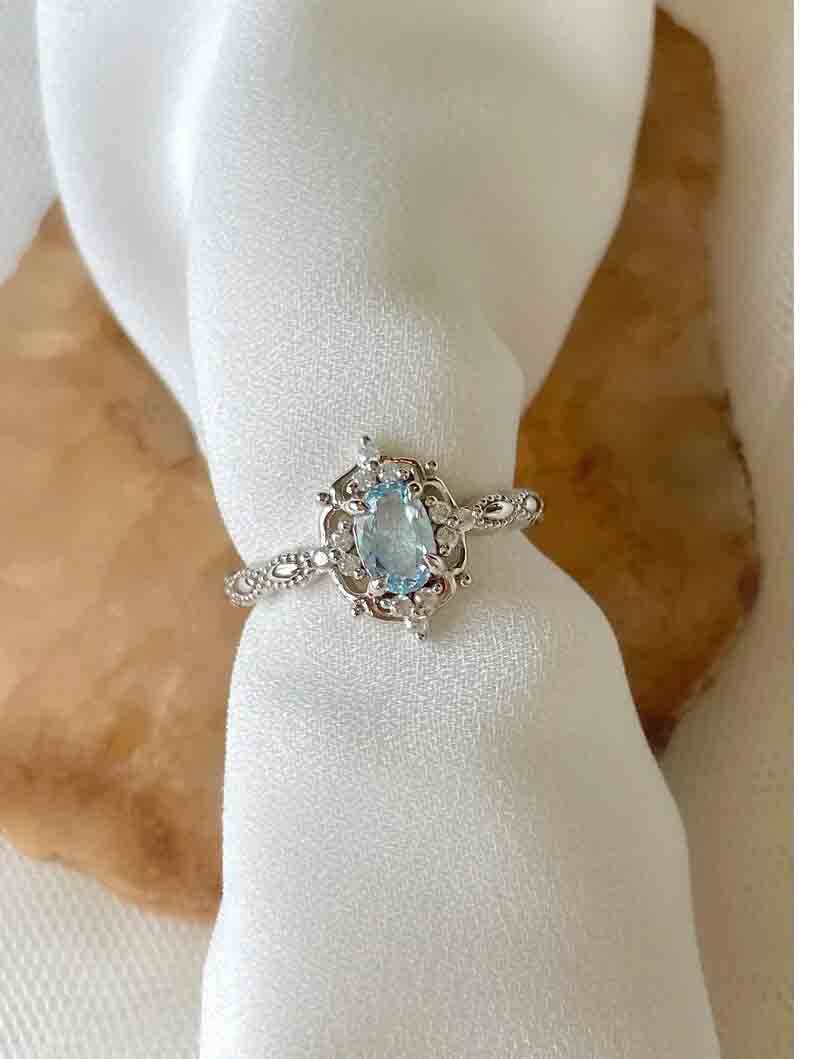 Natural Oval Aquamarine Ring with Moissanite in 925 Silver: 925 Sterling Silver / 7