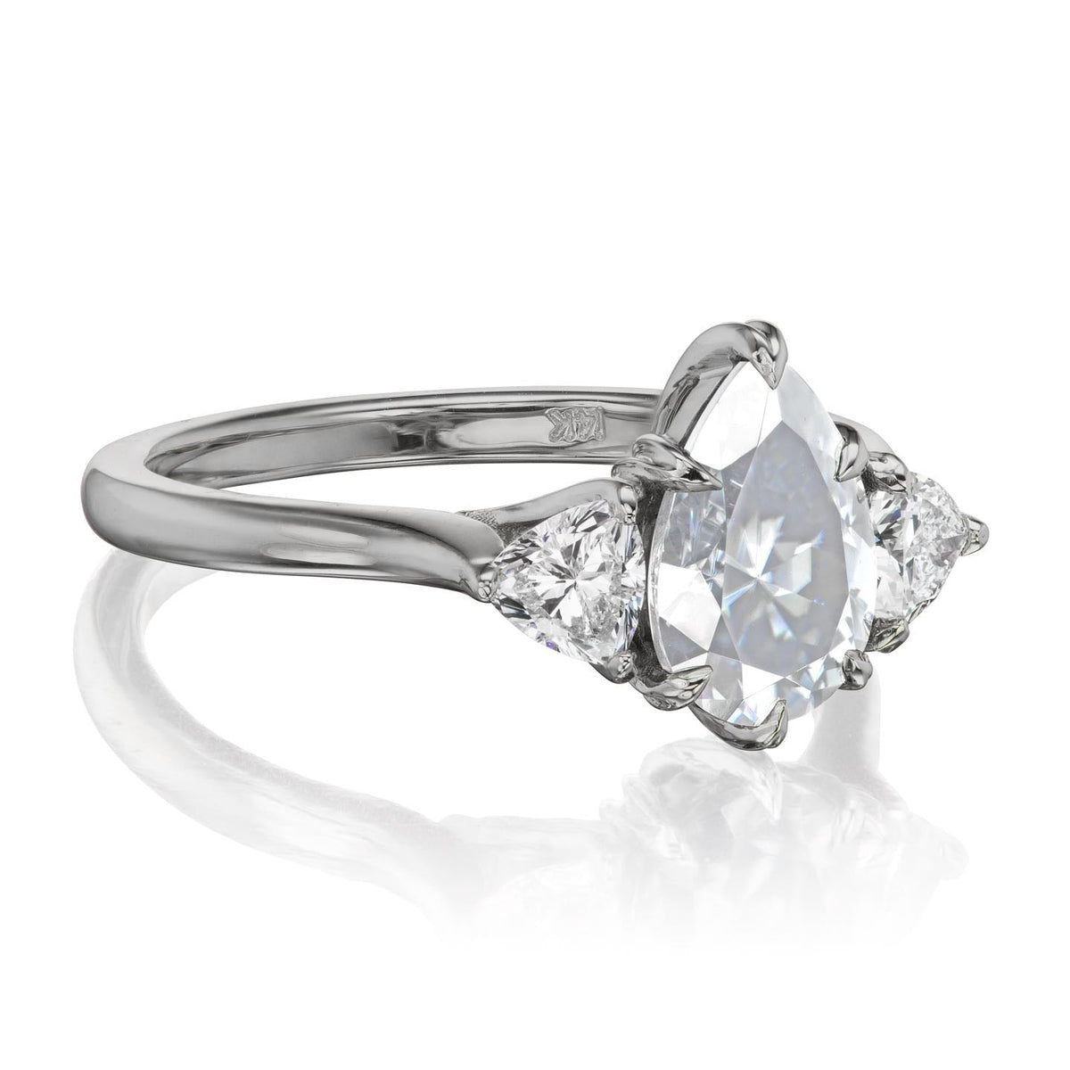 ・BRYNN・Pear Moissanite Center, Trillion Diamonds (1.92ctw)