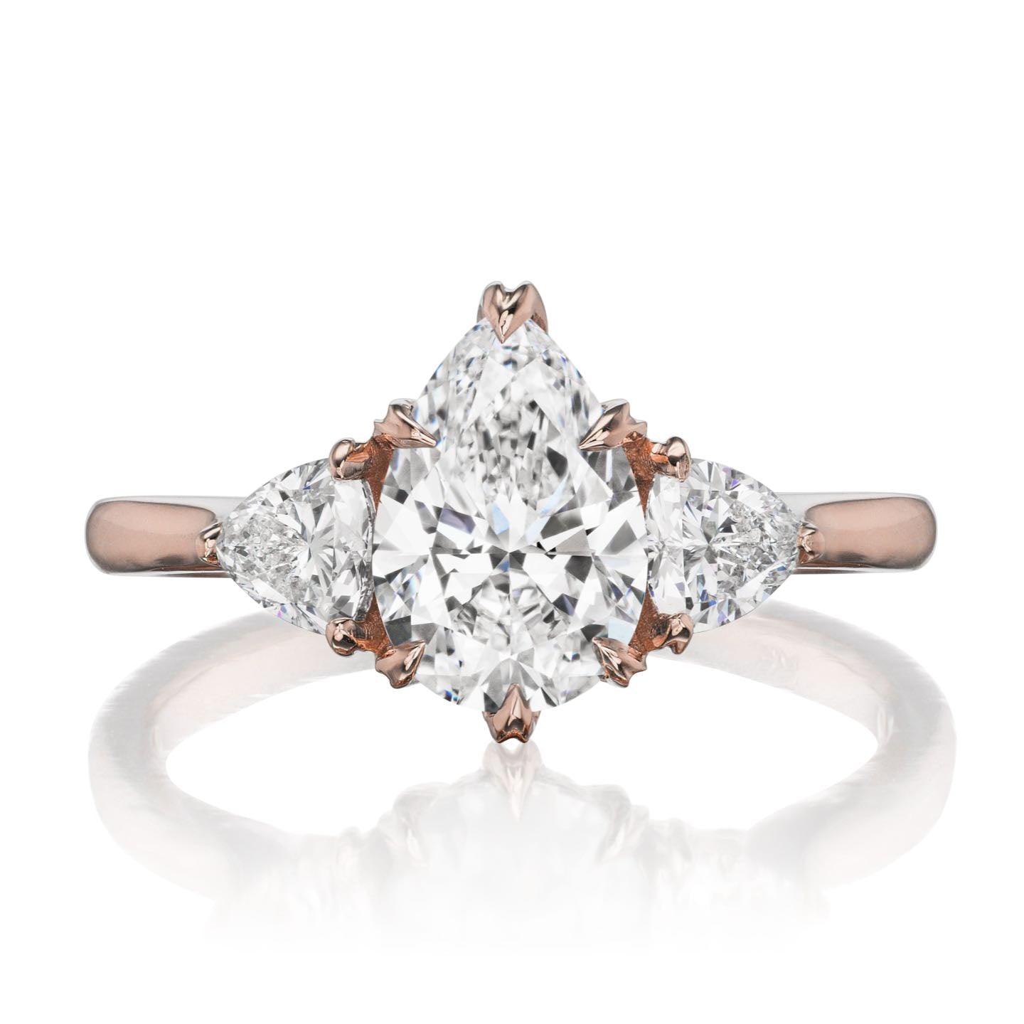 ・BRYNN・Pear Lab-Grown Diamond Center, Trillion Diamonds (1.58ctw)