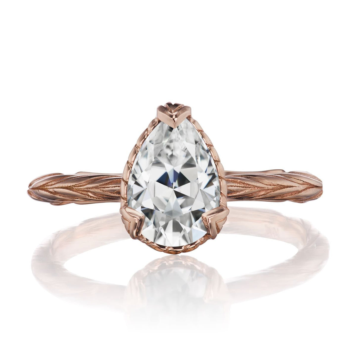 ・FIONA・Pear Moissanite, Willow Leaf Band (1.5ct)