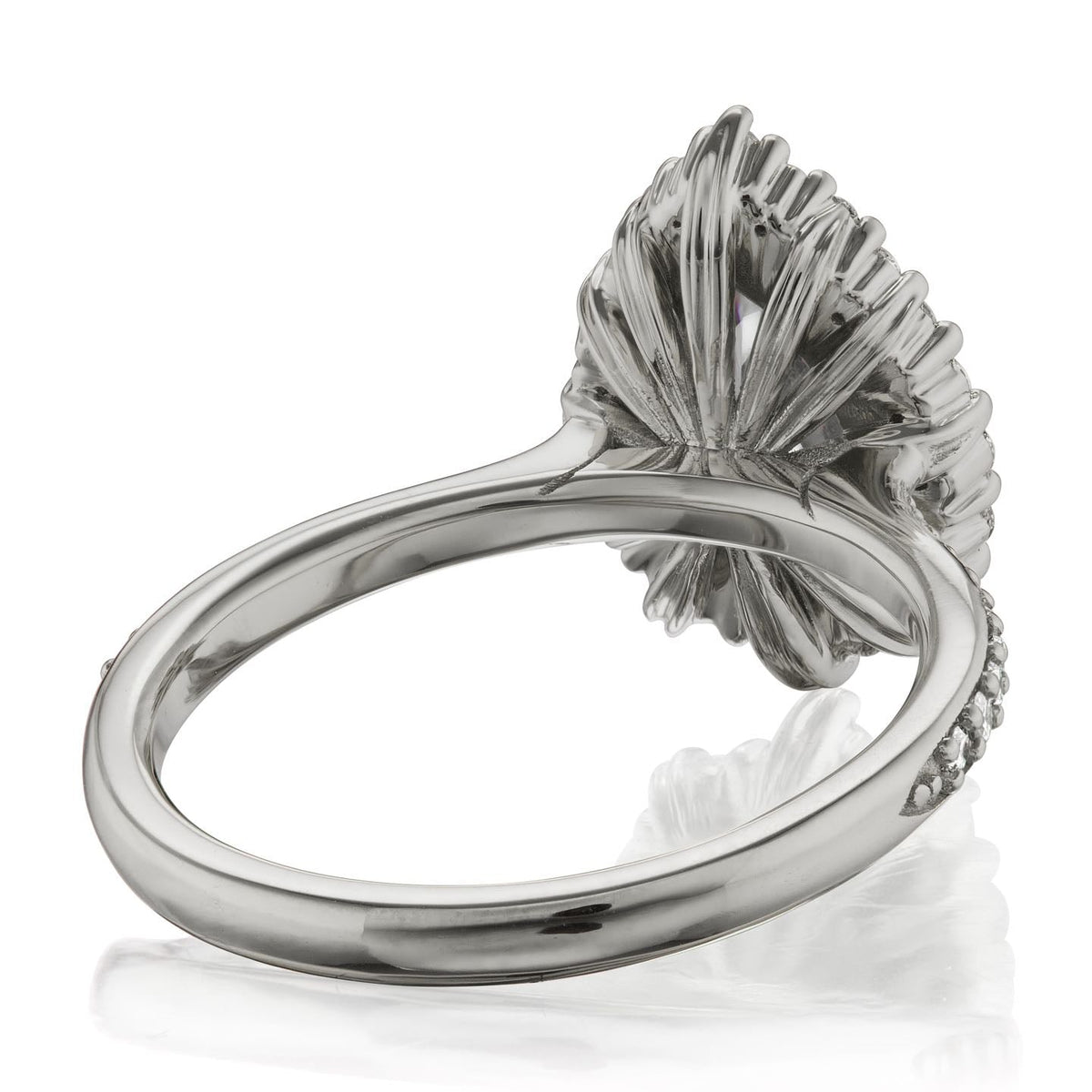 ・CELESTE・Pear Lab-Grown Diamond Center, Diamond Halo (1.49ctw+)