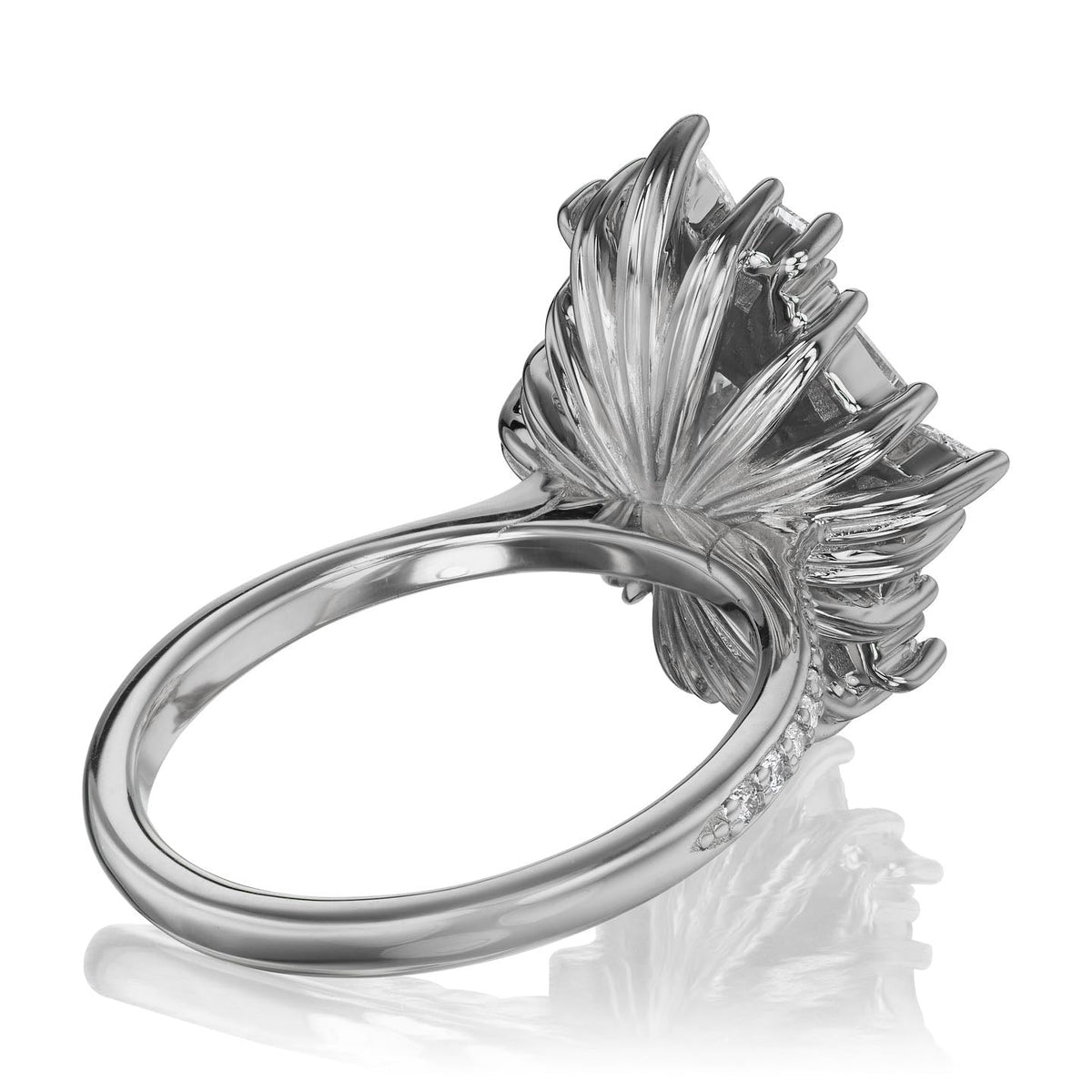 ・MAEVE・Oval Lab-Grown Diamond Center, Diamond Halo (2.34ctw+)
