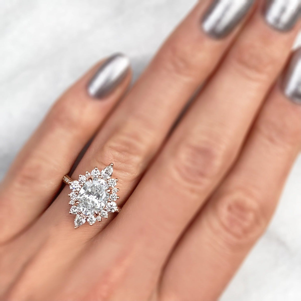 ・ANIKA・Oval Lab-Grown Diamond Center, Diamond Halo (2.22ctw+)