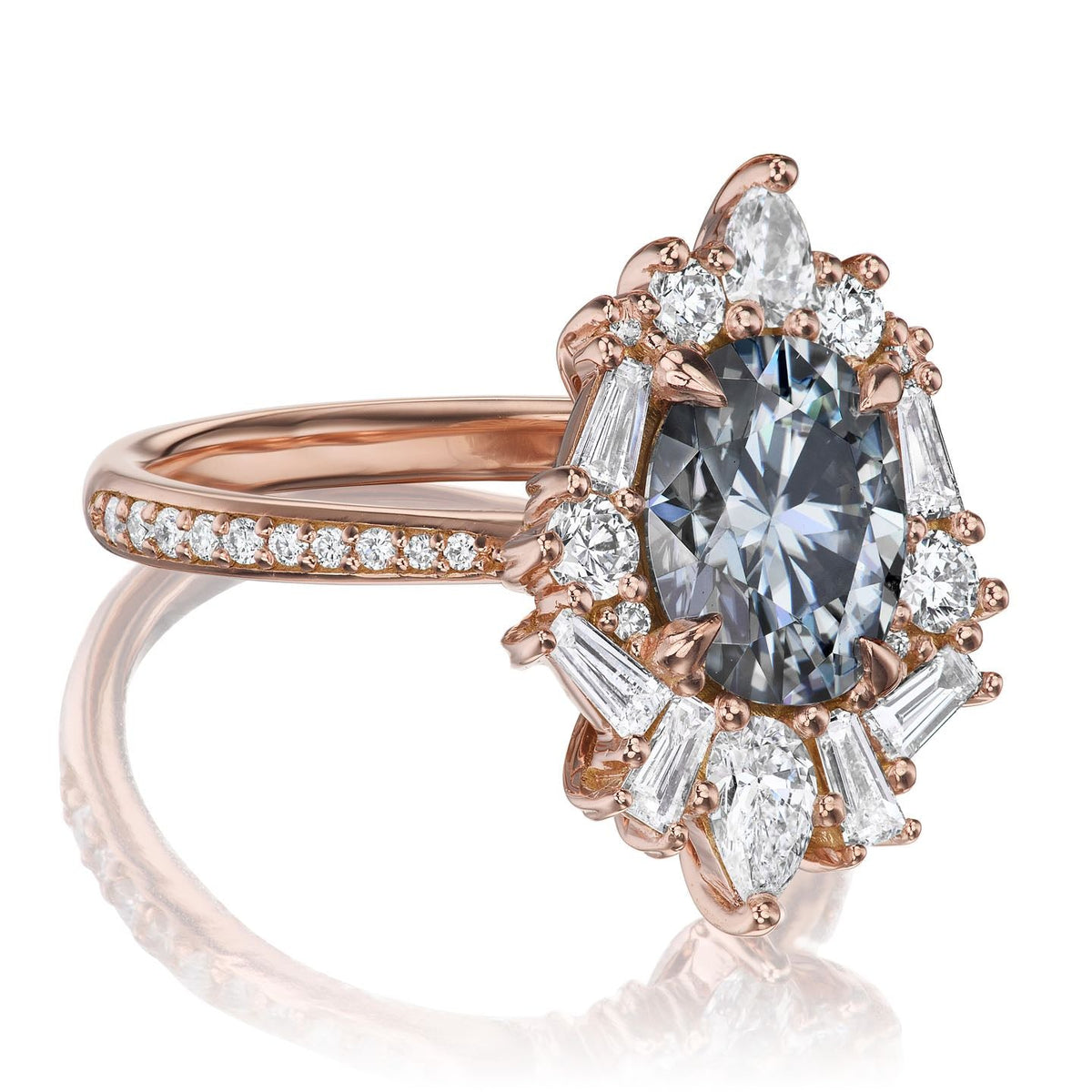 ・NYX・Oval Iconic™ Grey Moissanite Center, Diamond Halo (2.80ctw+)