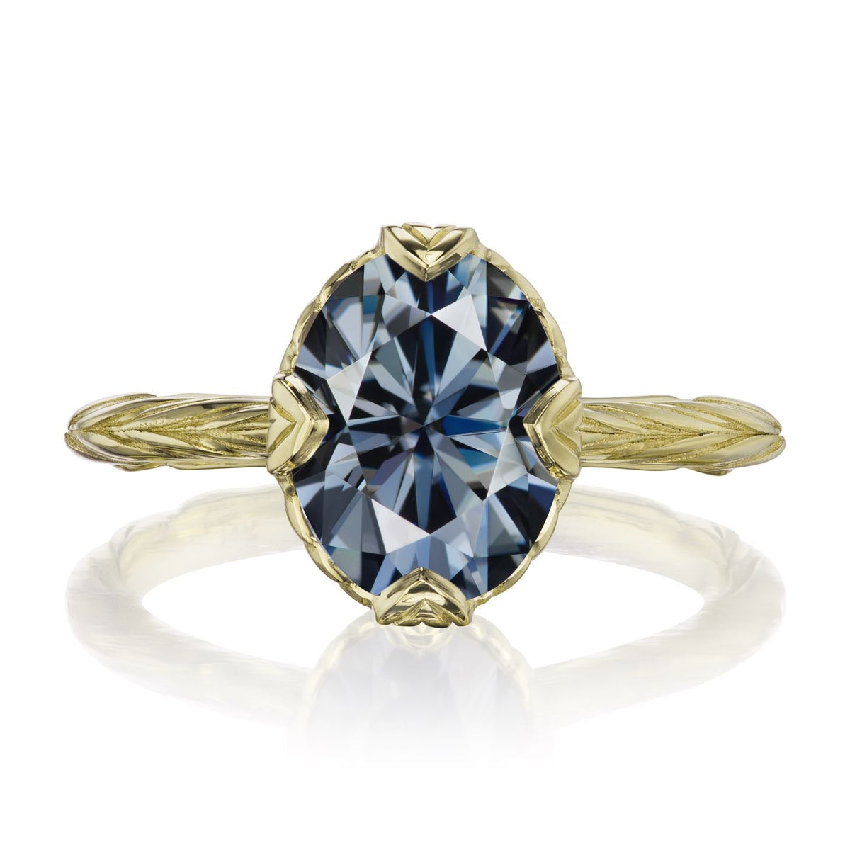 ・OLIVIA・Oval Iconic™ Grey Moissanite, Willow Leaf Band (2.1ct)