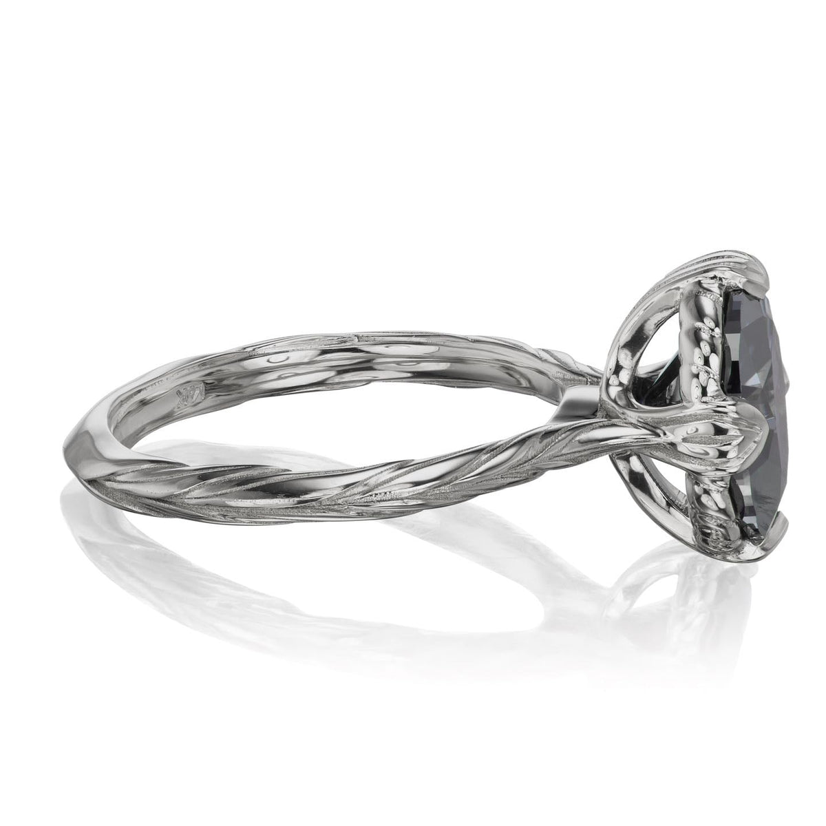 ・OLIVIA・Oval Iconic™ Grey Moissanite, Willow Leaf Band (2.1ct)