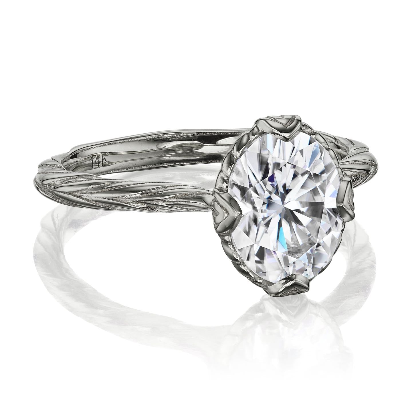 ・OLIVIA・Oval Moissanite, Willow Leaf Band (2.1ct)