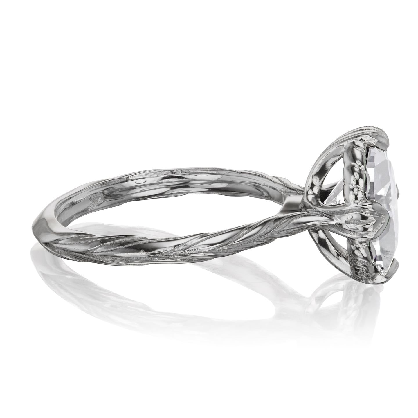 ・OLIVIA・Oval Moissanite, Willow Leaf Band (2.1ct)
