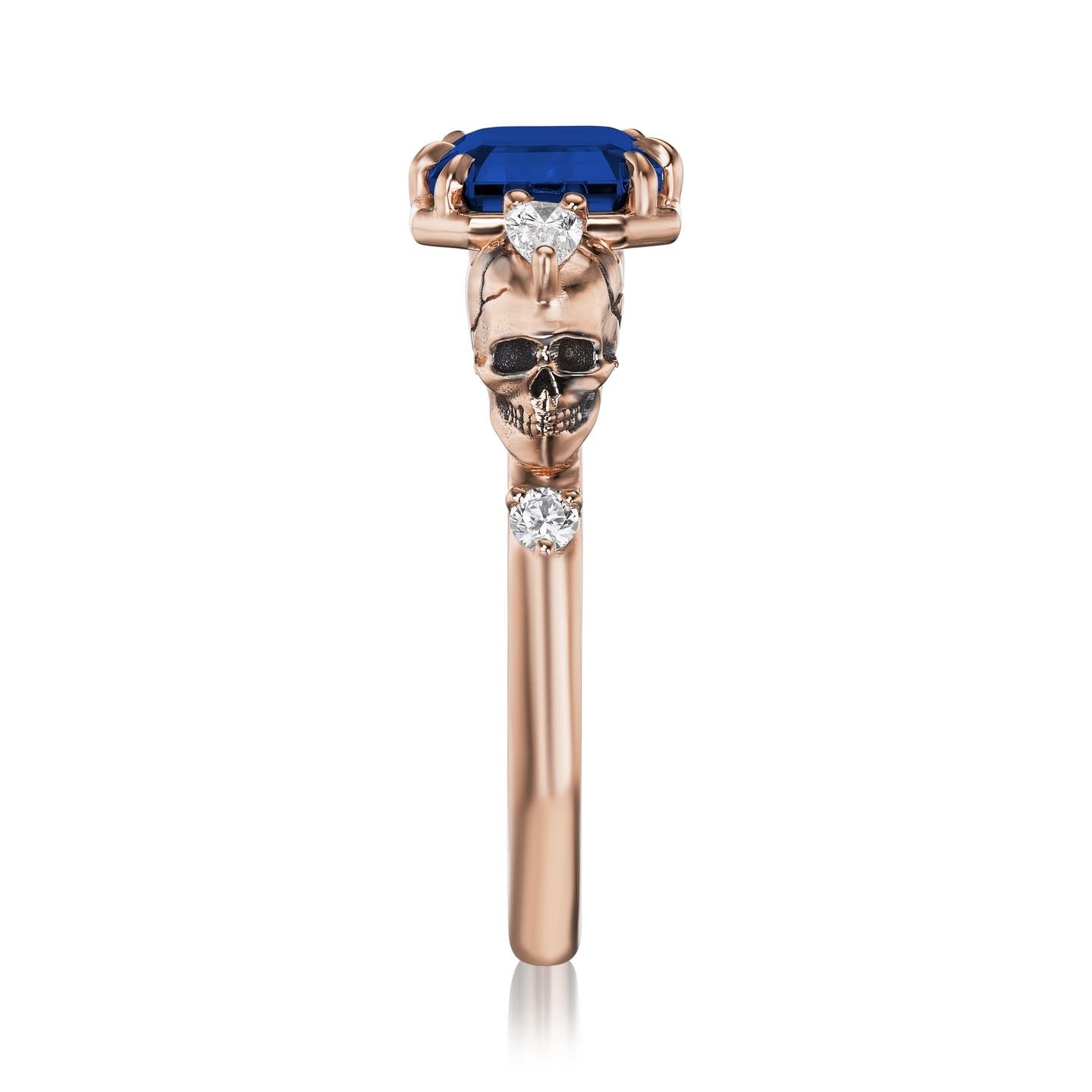 ・JULIET・Radiant Blue Sapphire, Skulls (3.1ctw)