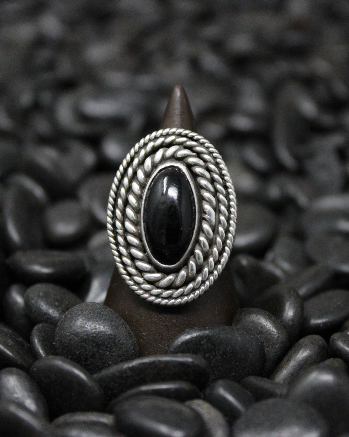 Oval Wrapped Onyx Ring size 8.25