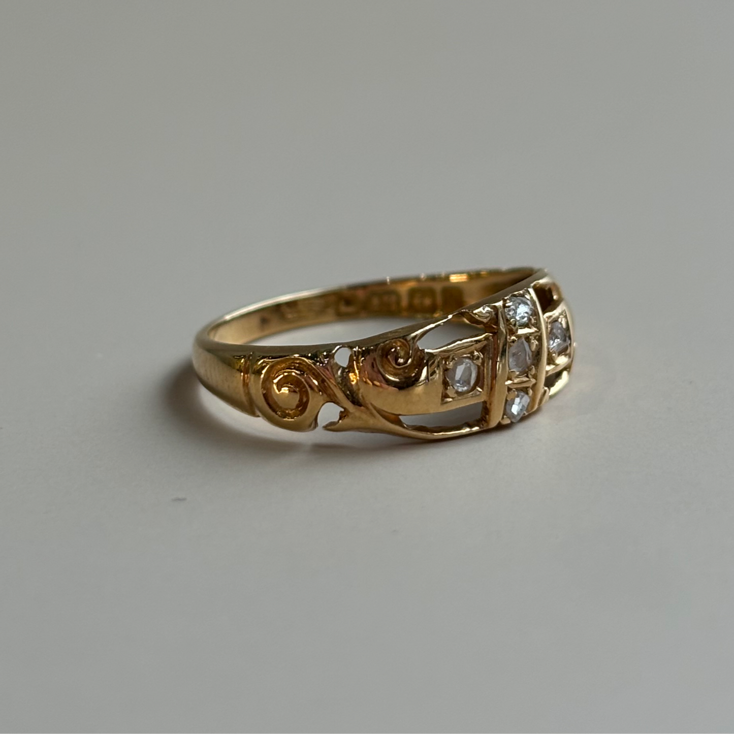 0.15CTW Rose Cut Diamond Band | 18K Yellow Gold | Vintage