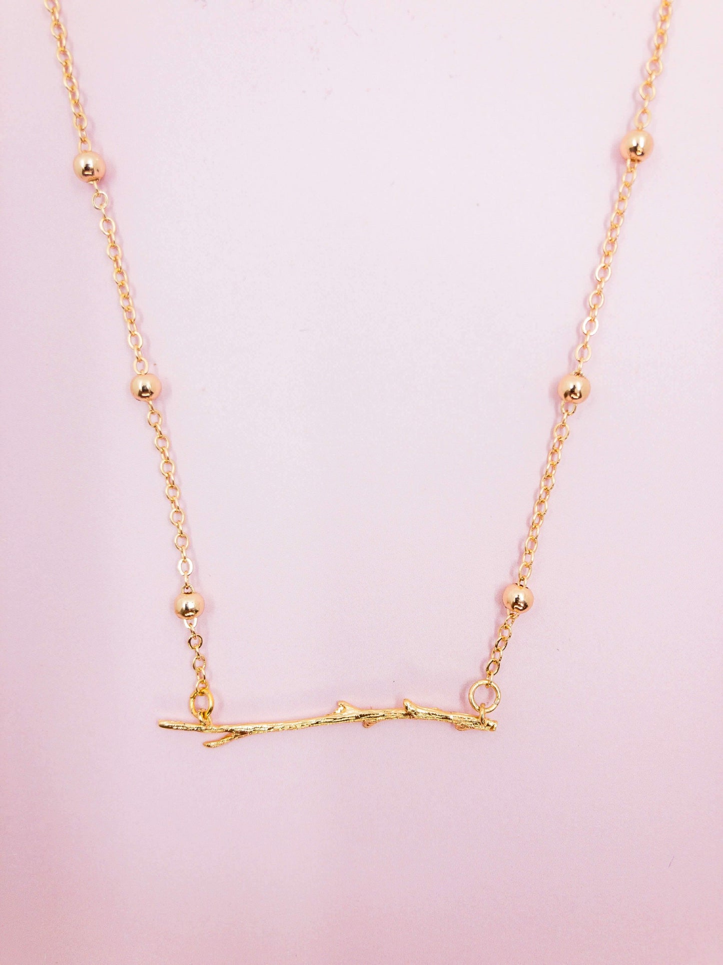 LOU necklace
