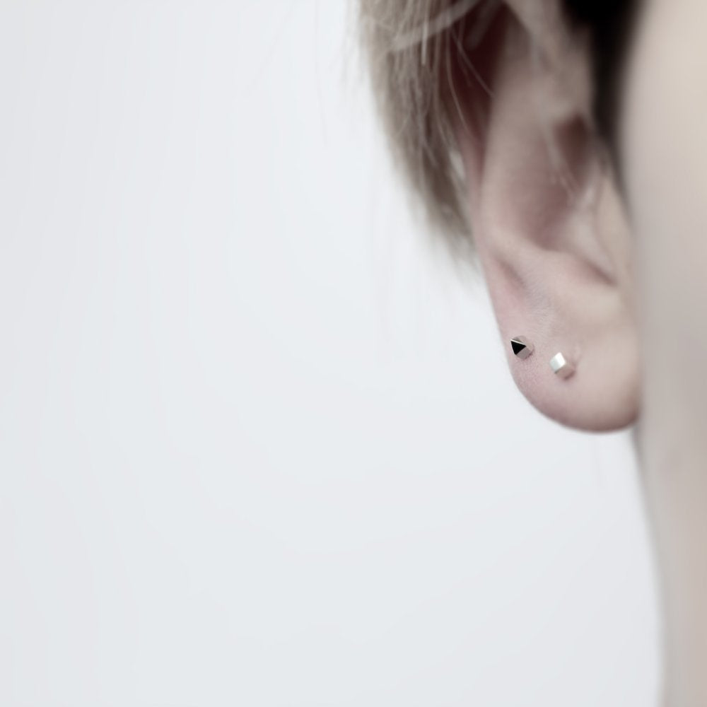 PYRAMID EARRINGS