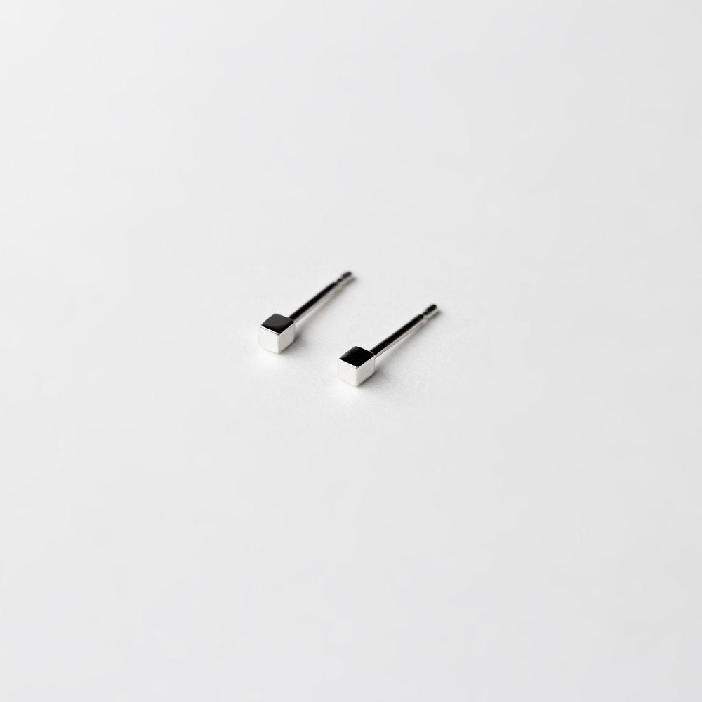 CUBE EARRINGS
