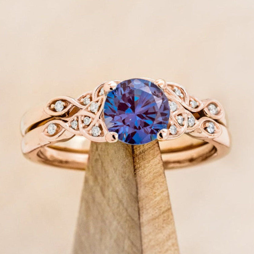 "Aife" - Celtic Knot Lab-Grown Alexandrite Engagement Ring With Diamond Accents & Tracer