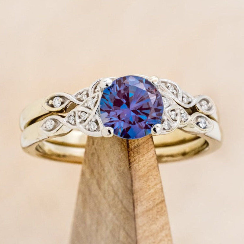 "Aife" - Celtic Knot Lab-Grown Alexandrite Engagement Ring With Diamond Accents & Tracer