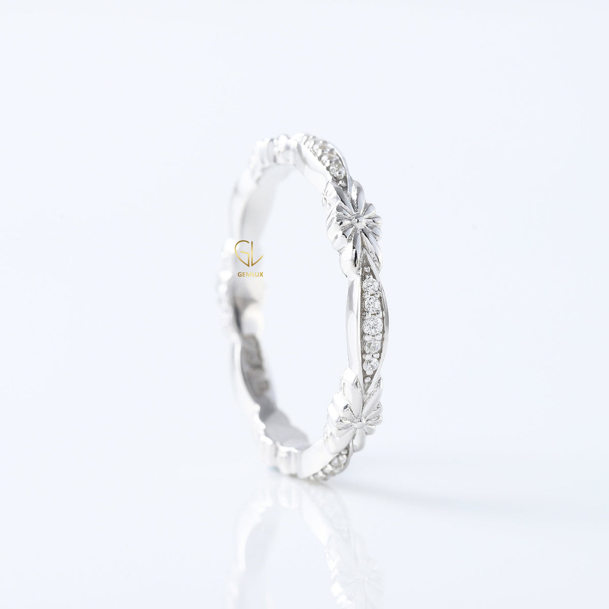 Art Deco Antique Flower Filigree Lab Grown Wedding Band