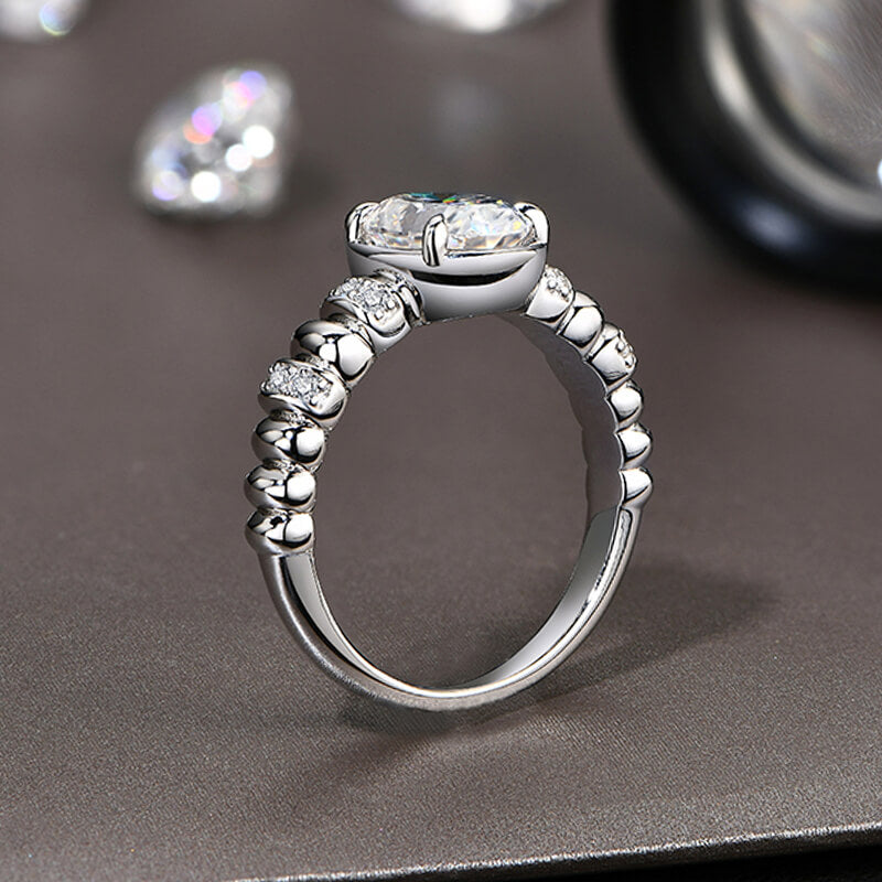Art Deco Oval Cut Moissanite Arch Side Stone Engagement Ring
