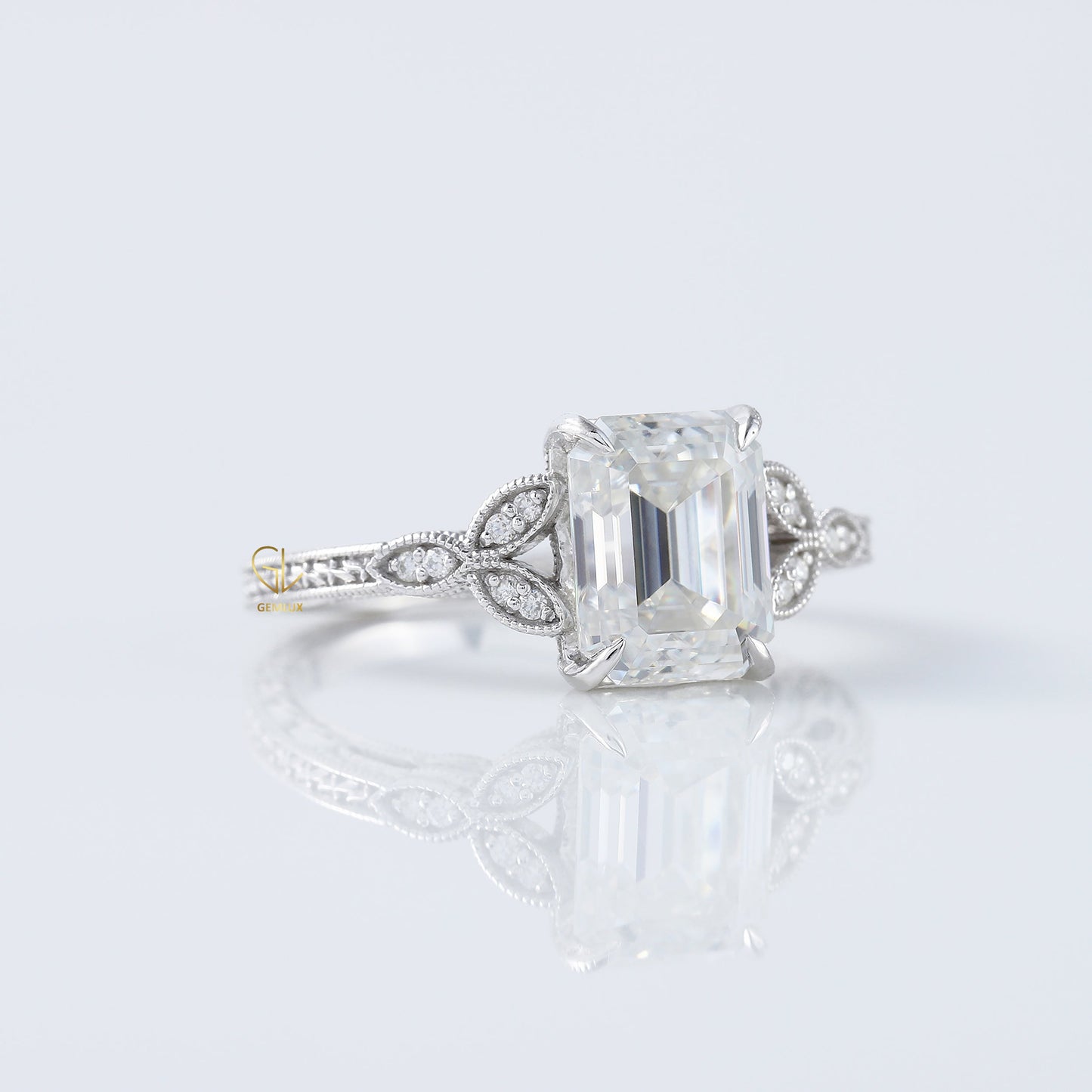 Art Deco Vintage Emerald Cut Moissanite Diamond Filigree Ring