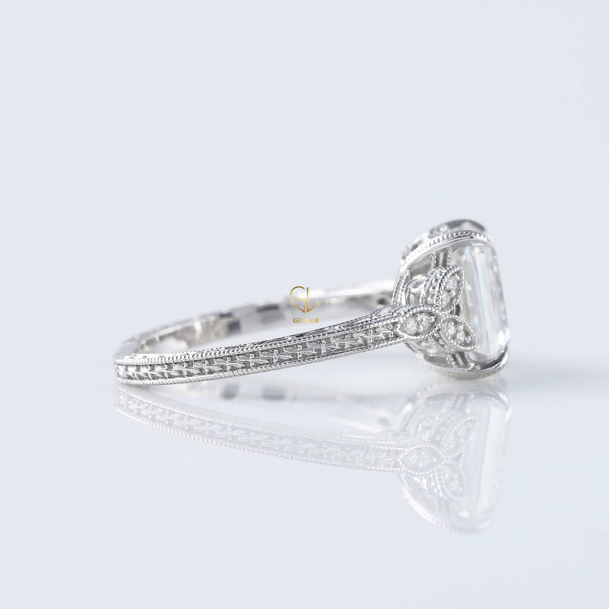 Art Deco Vintage Emerald Cut Moissanite Diamond Filigree Ring