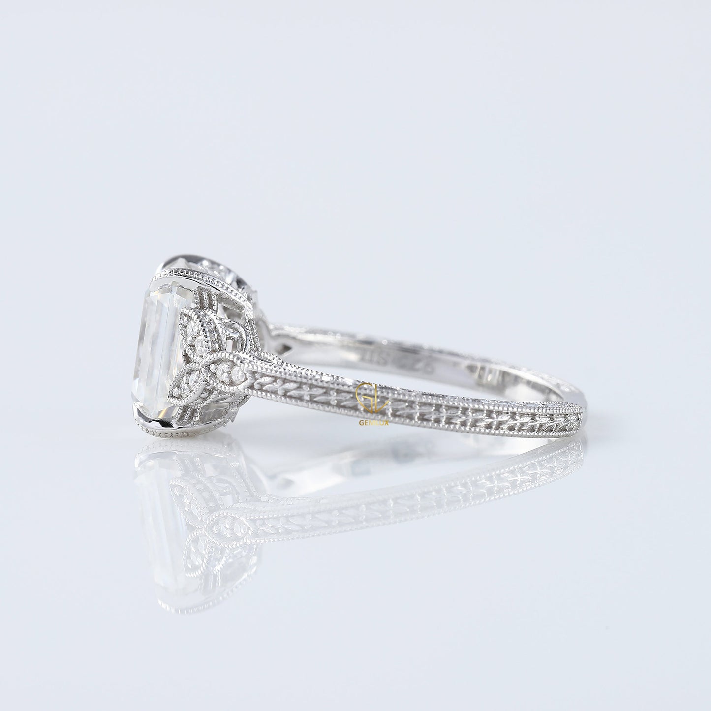 Art Deco Vintage Emerald Cut Moissanite Diamond Filigree Ring