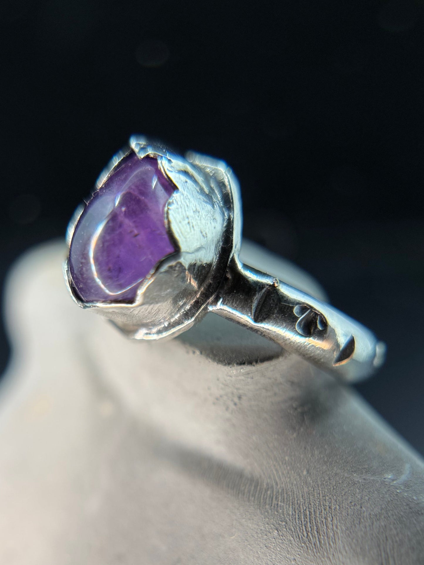 Amethyst’s Lilac Tears Ring