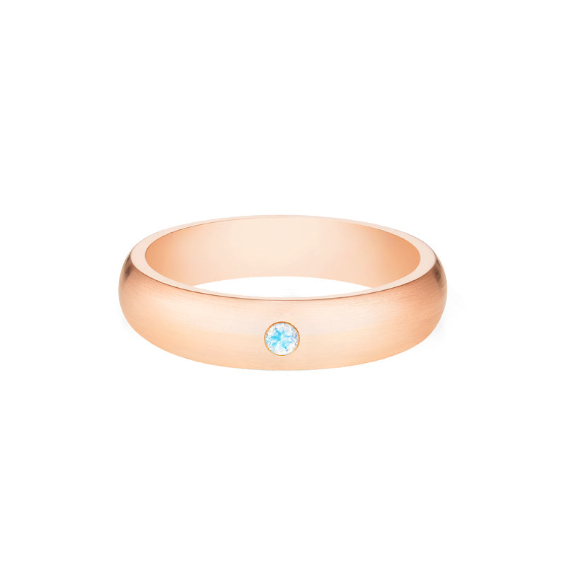 [Nolan] Men's Classic Comfort Fit Band with Outer Moonstone, 5mm
