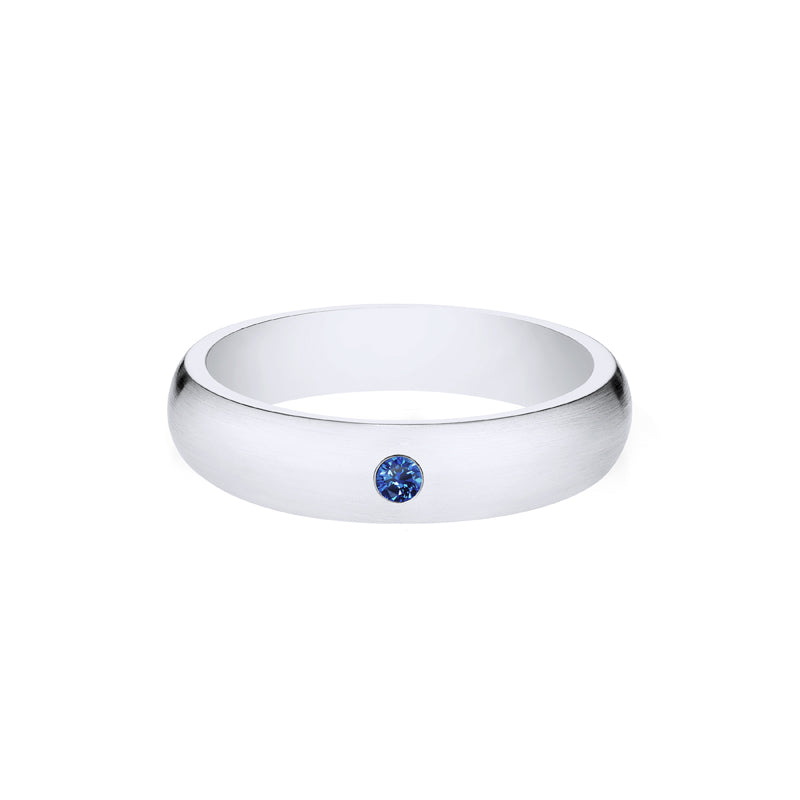 [Nolan] Men's Classic Comfort Fit Band with Outer Blue Sapphire, 5mm