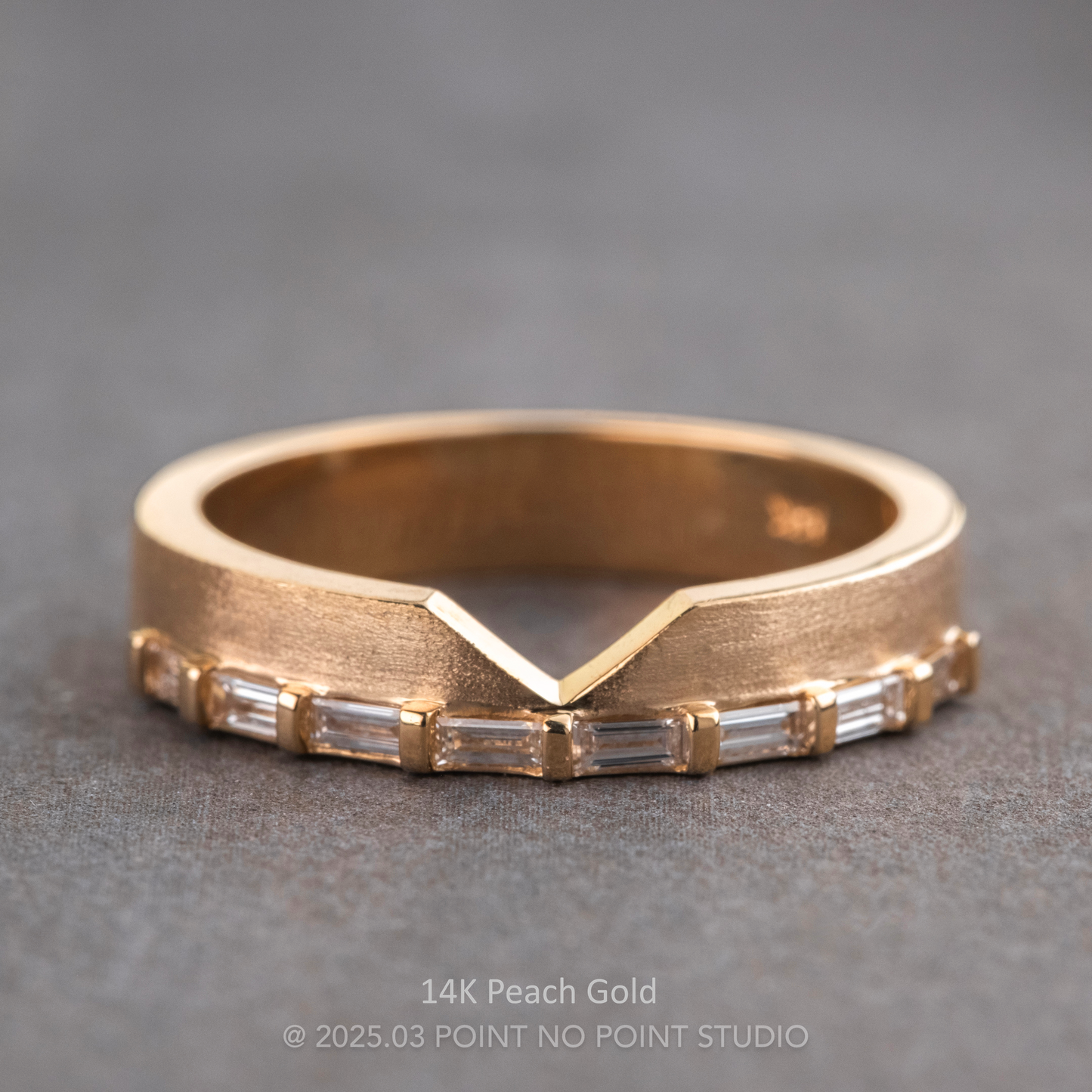 Ellipse Wedding Ring, Baguette Diamond, 4mm Matte Finish
