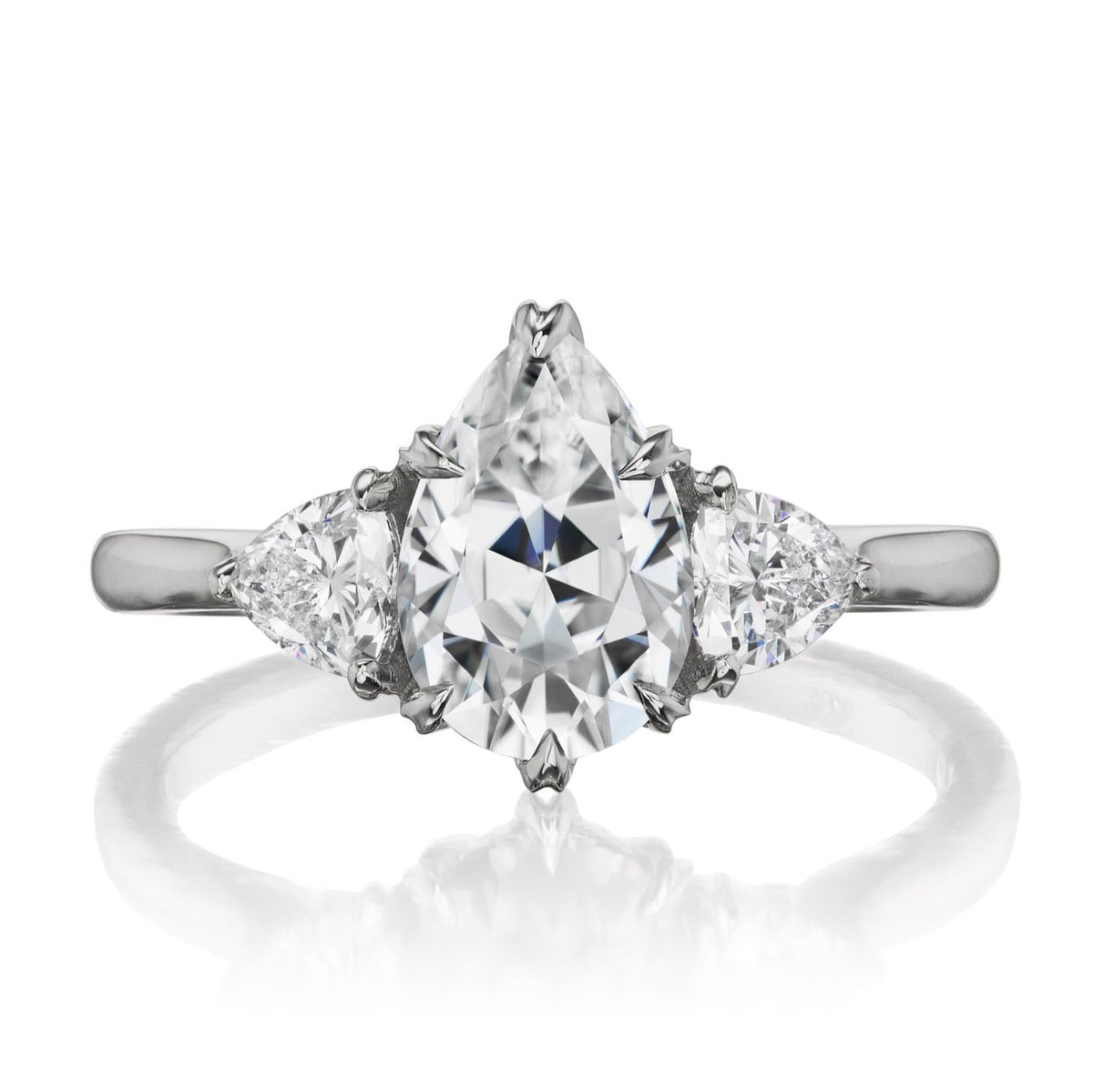・BRYNN・Pear Moissanite Center, Trillion Diamonds (1.92ctw)