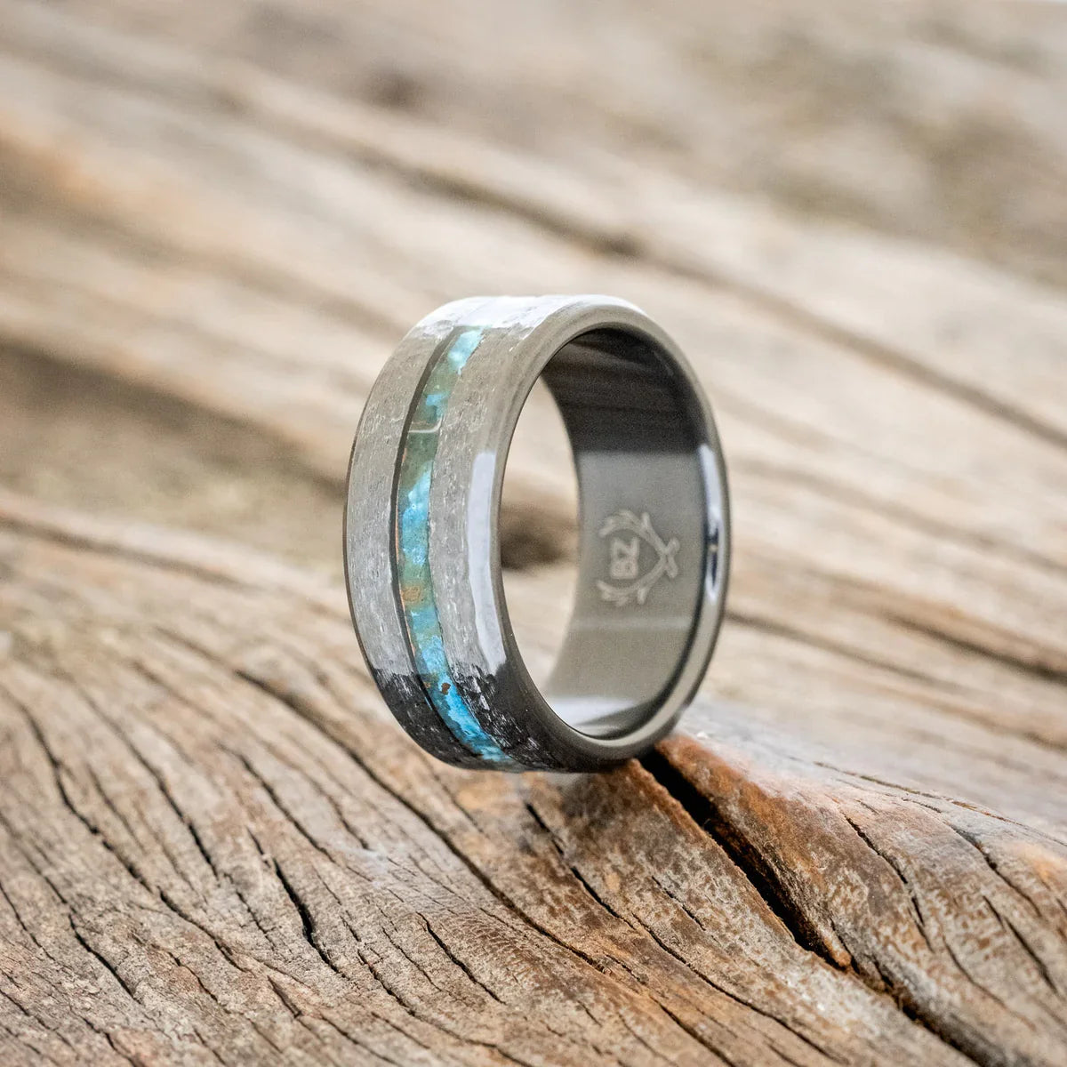 Nirvana" - Centered Patina Copper Wedding Band Featuring a Hammered Finish - Black Zirconium (8mm) - Size 8