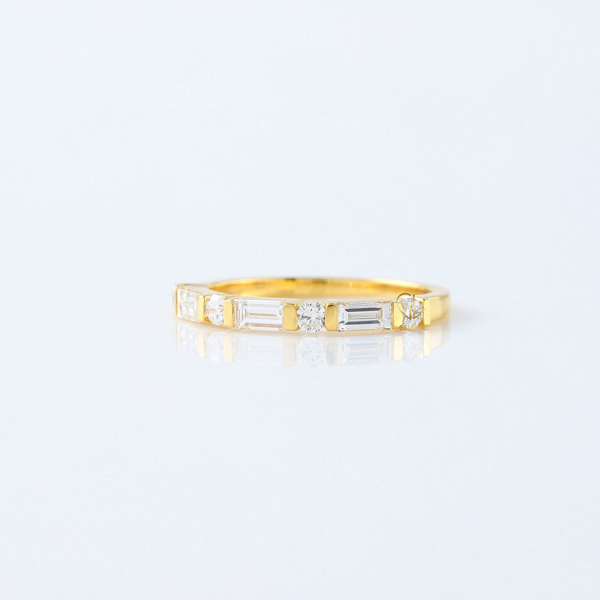 Baguette & Round Cut Moissanite Diamond Bar Setting Alternating Wedding Band