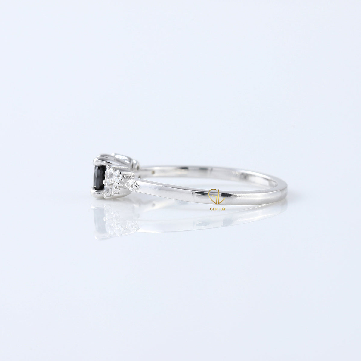 Black Round Cut Natural Diamond Tiny Cluster Ring