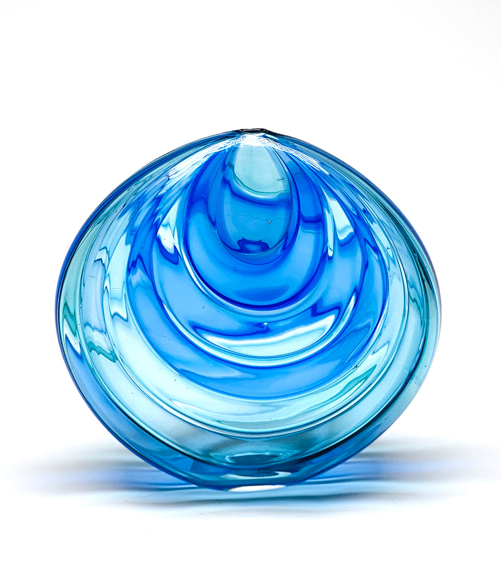 Glass "Optica - Wave" by Jonathan Swanz