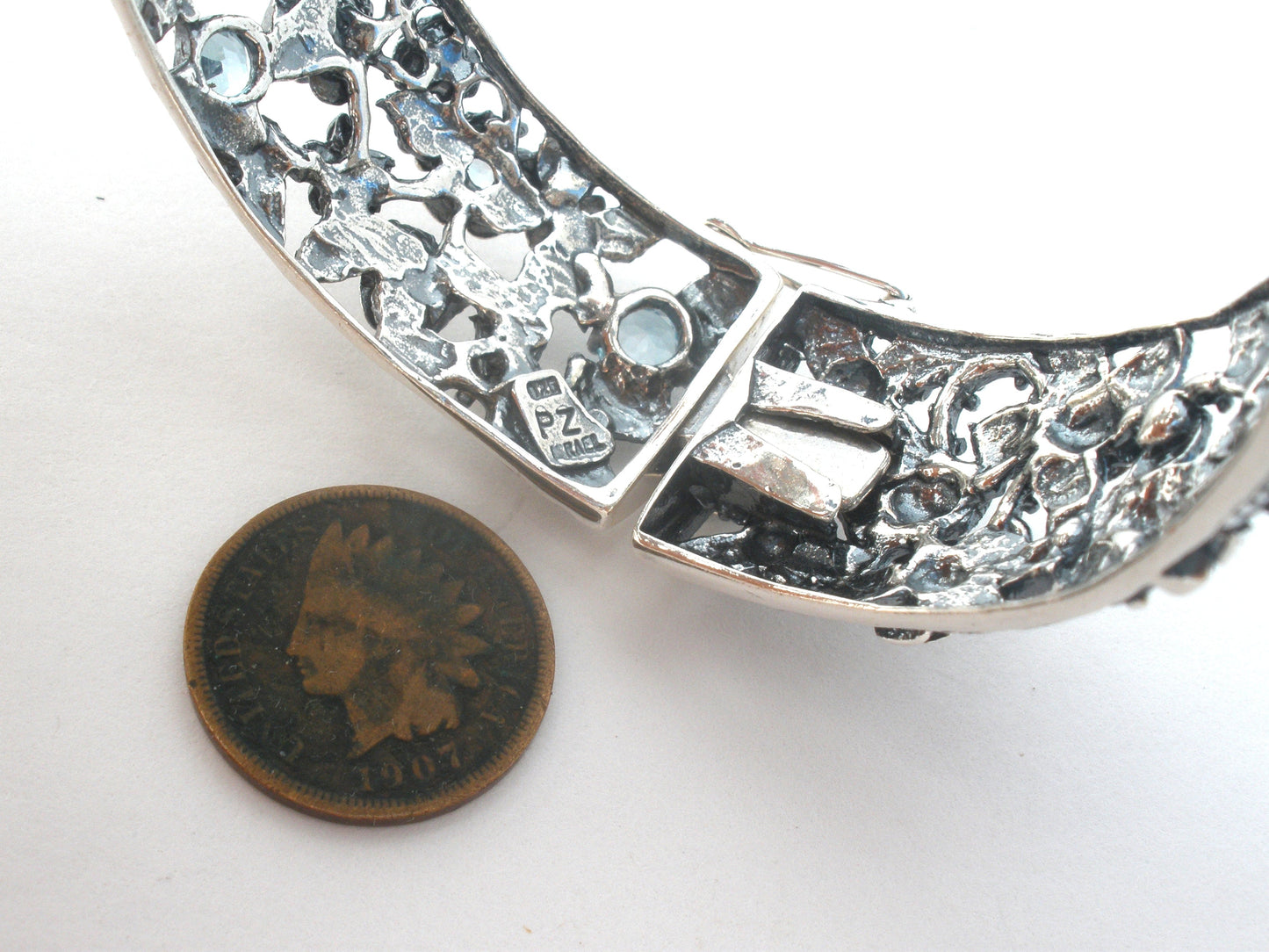 Blue Topaz Rose Flower Bangle Bracelet OR PAZ