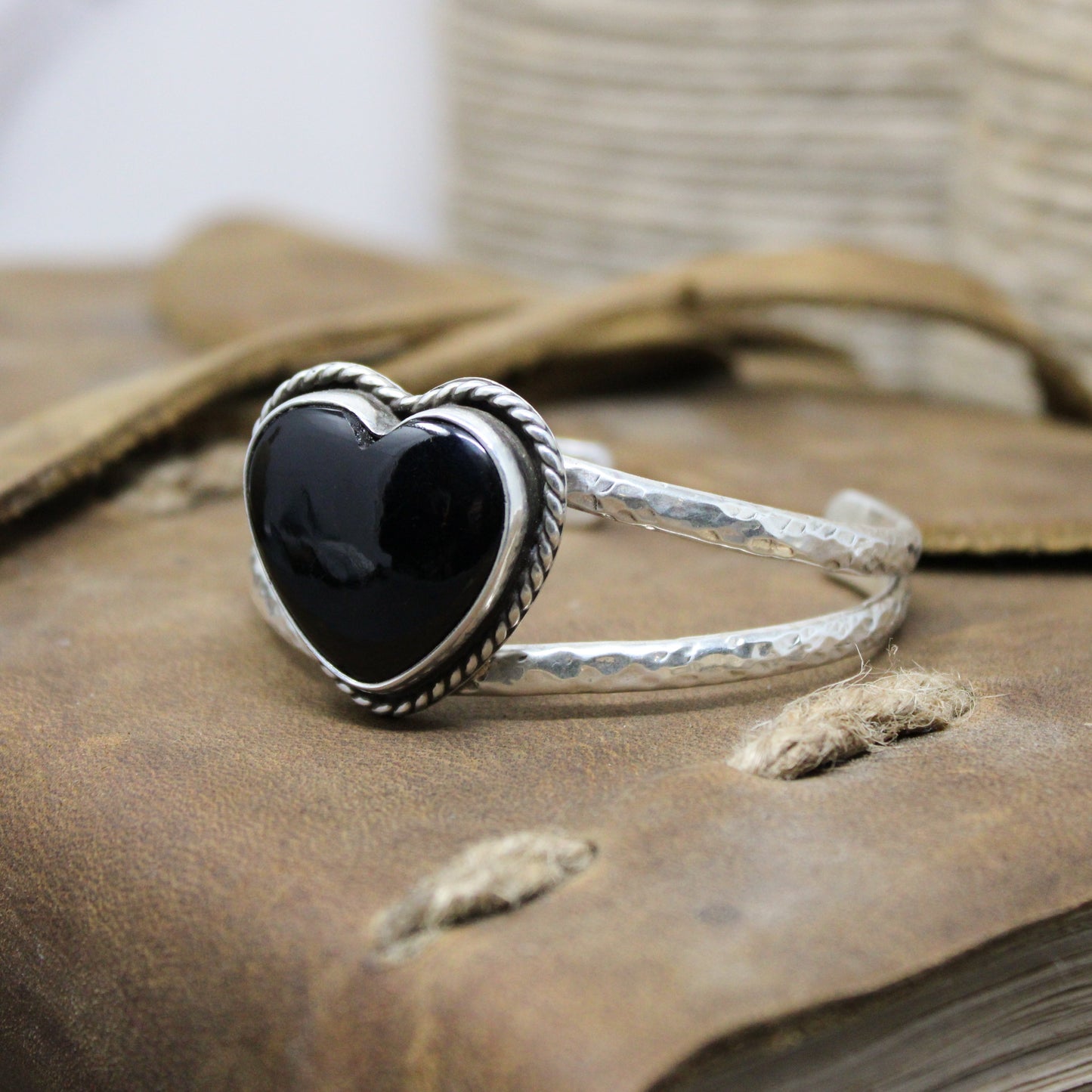 Onyx Heart Split Cuff