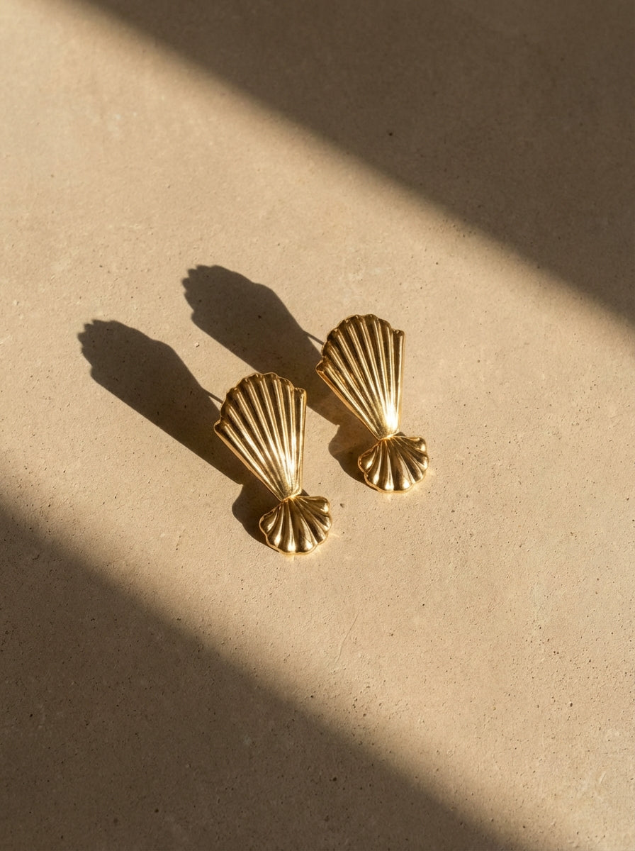 Boucles d'oreilles Mes Coquillages | Puces Dorées Coquillage – Univers Aquatique