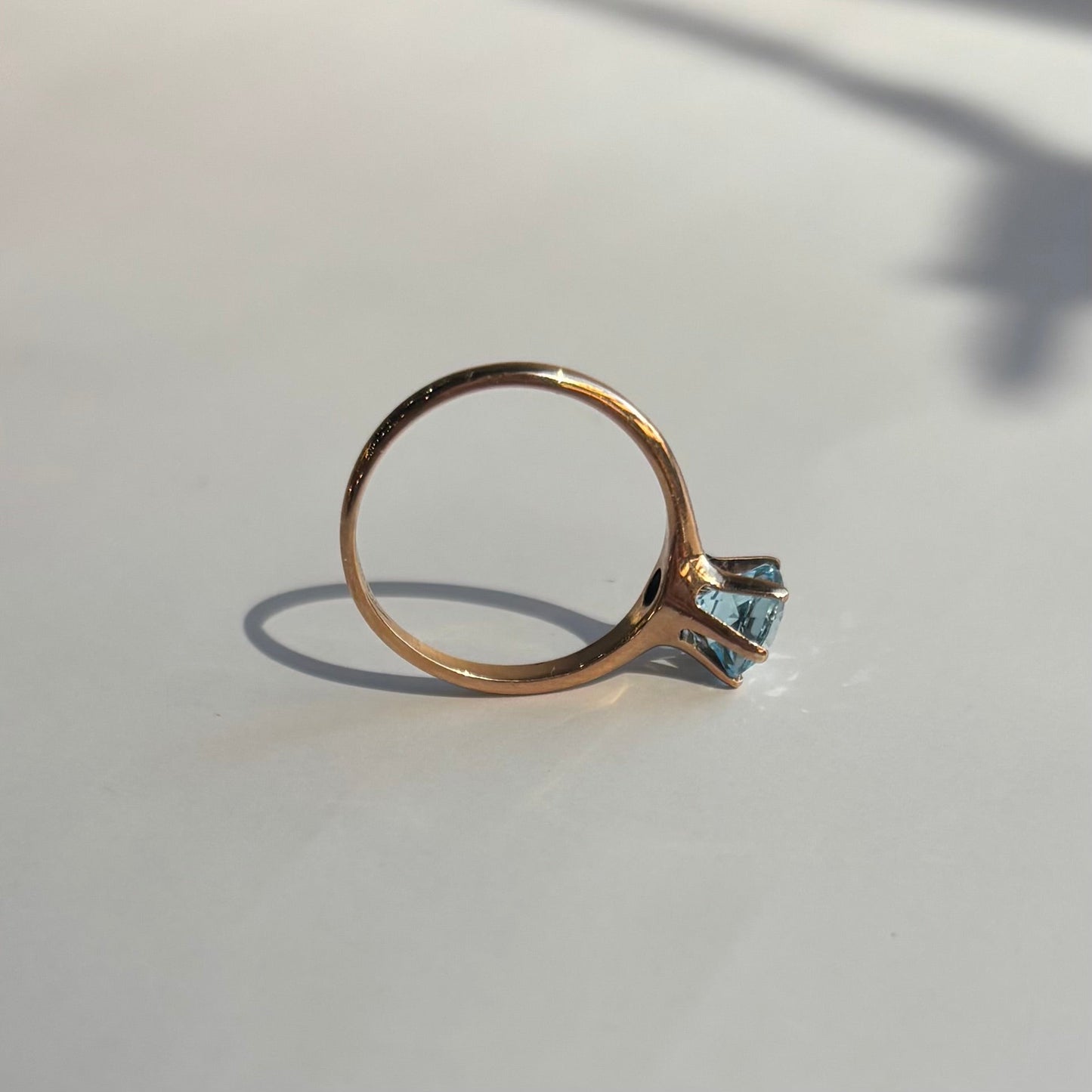 Aquamarine Solitaire Ring | 10K Yellow Gold | Vintage