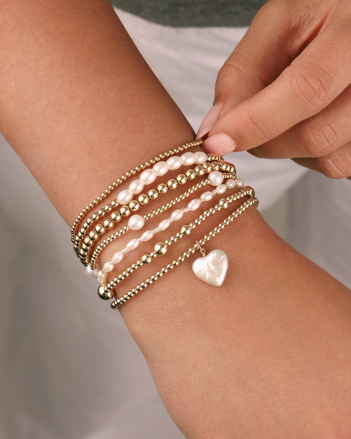 Pearl Heart Charm Beaded Bracelet