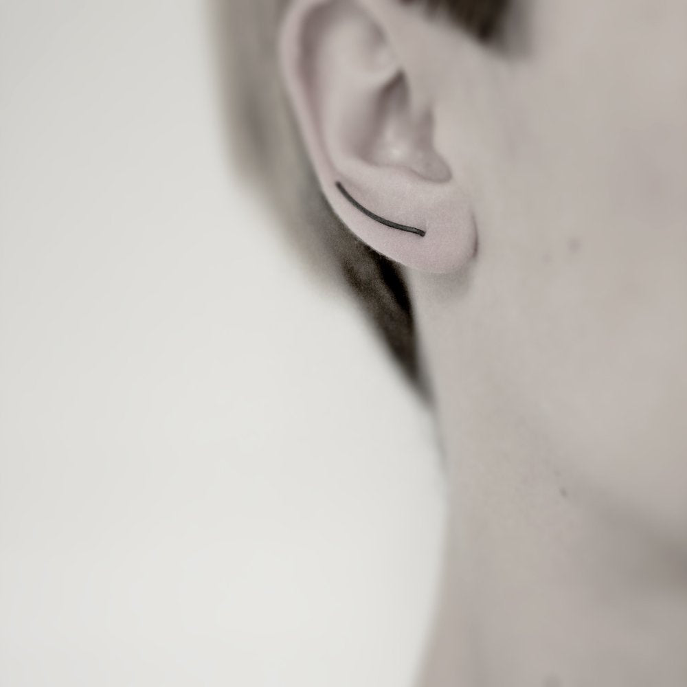 LINE 03 OXIDIZED EARRING