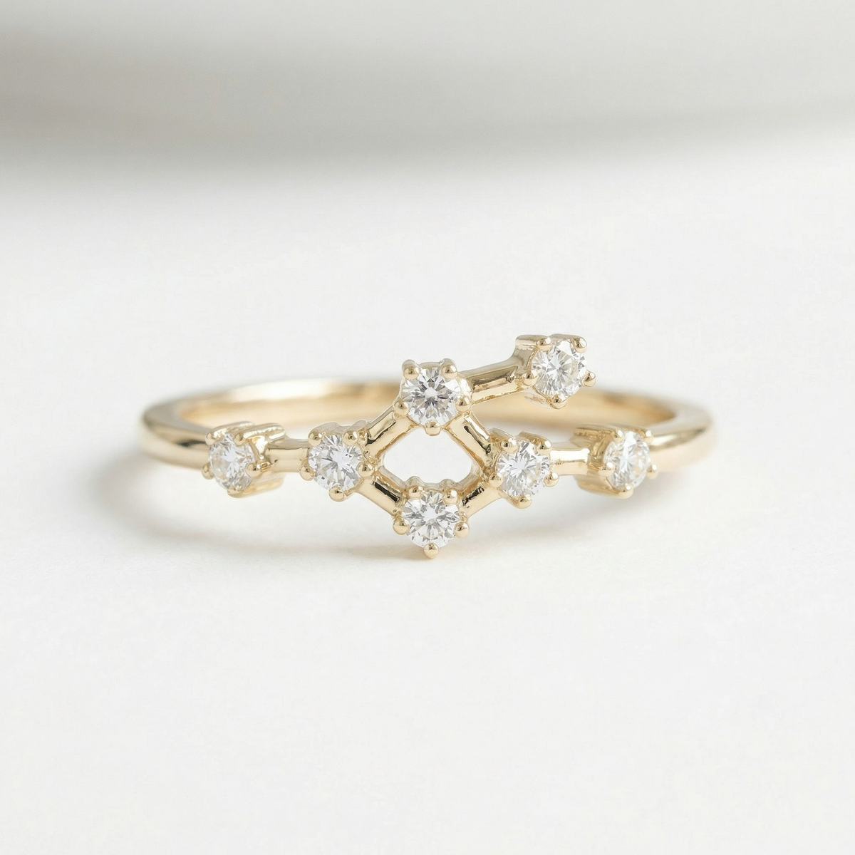 The Constellation Ring | Cancer | Natural Diamond
