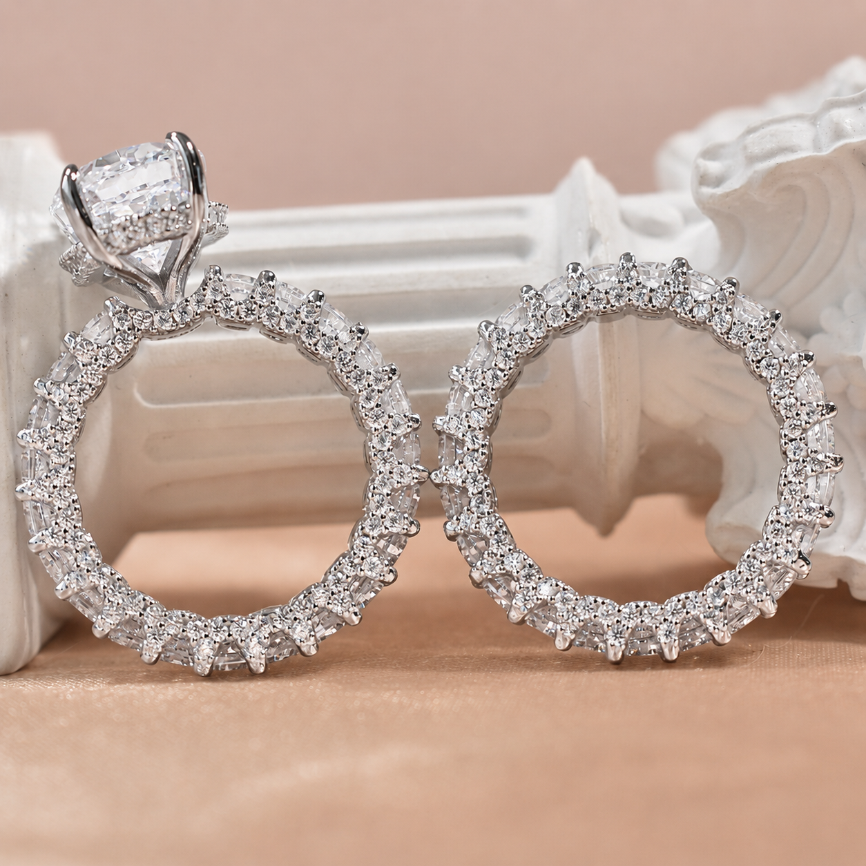 Elegant 8.0ct Oval Cut Wedding Ring Set in Sterling Silver