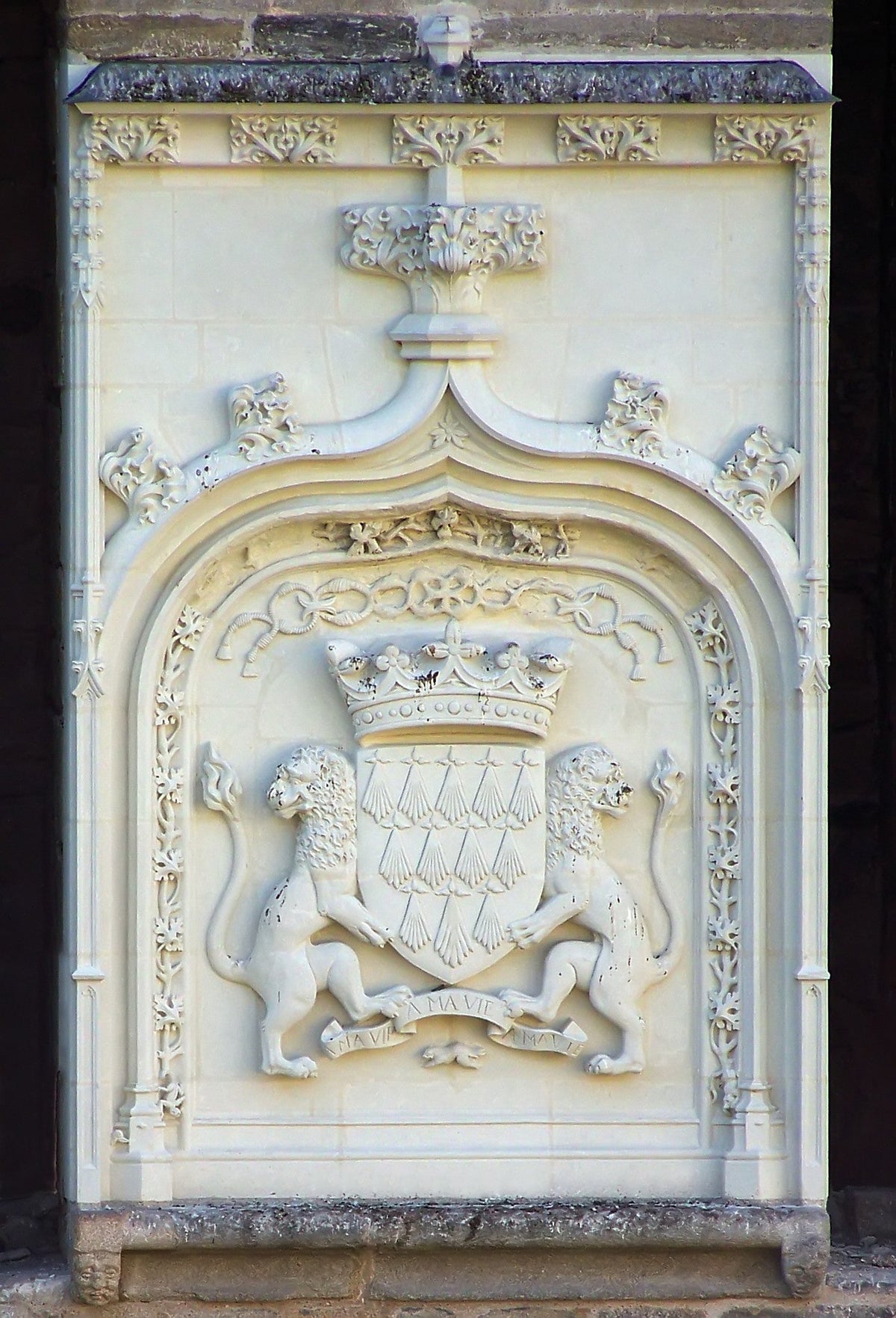 René Lalique "Breton Lion" Pendant Brooch