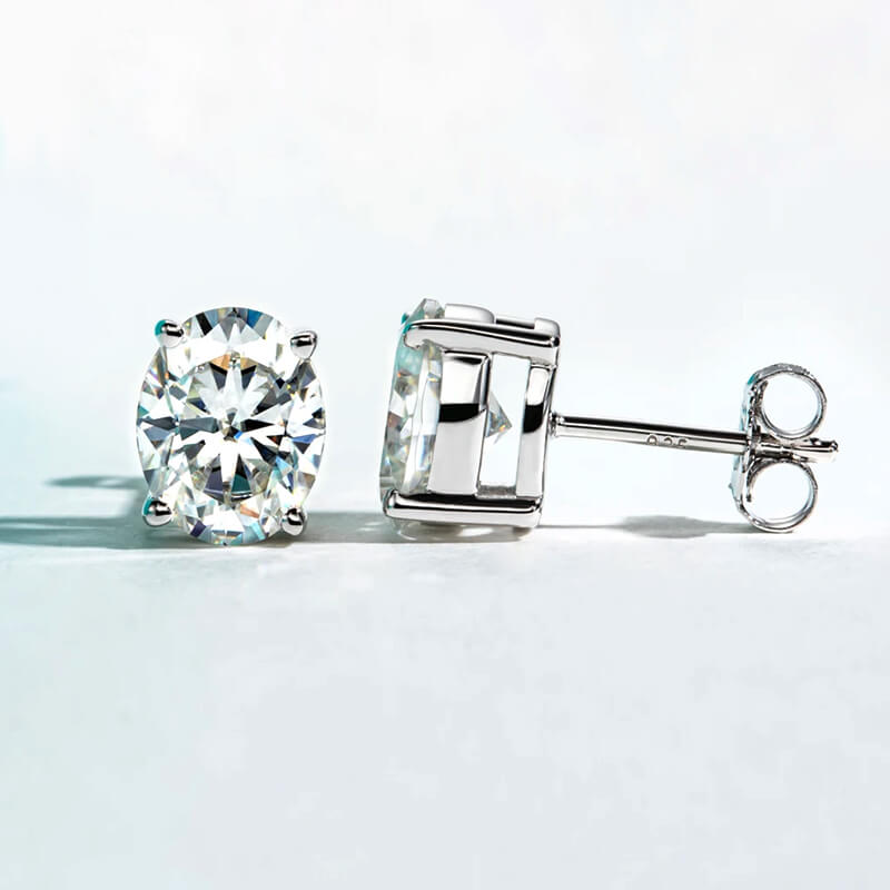 Classic Solitaire Oval Cut Moissanite Four Prong Stud Earrings