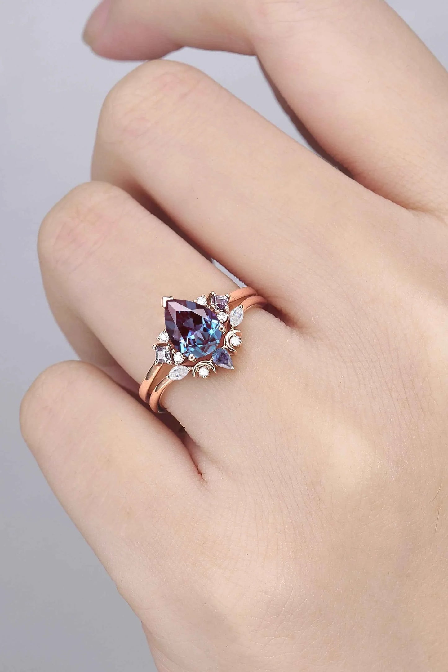 Cluster Pear Cut Alexandrite Moon Gemstone Ring Set 2pcs