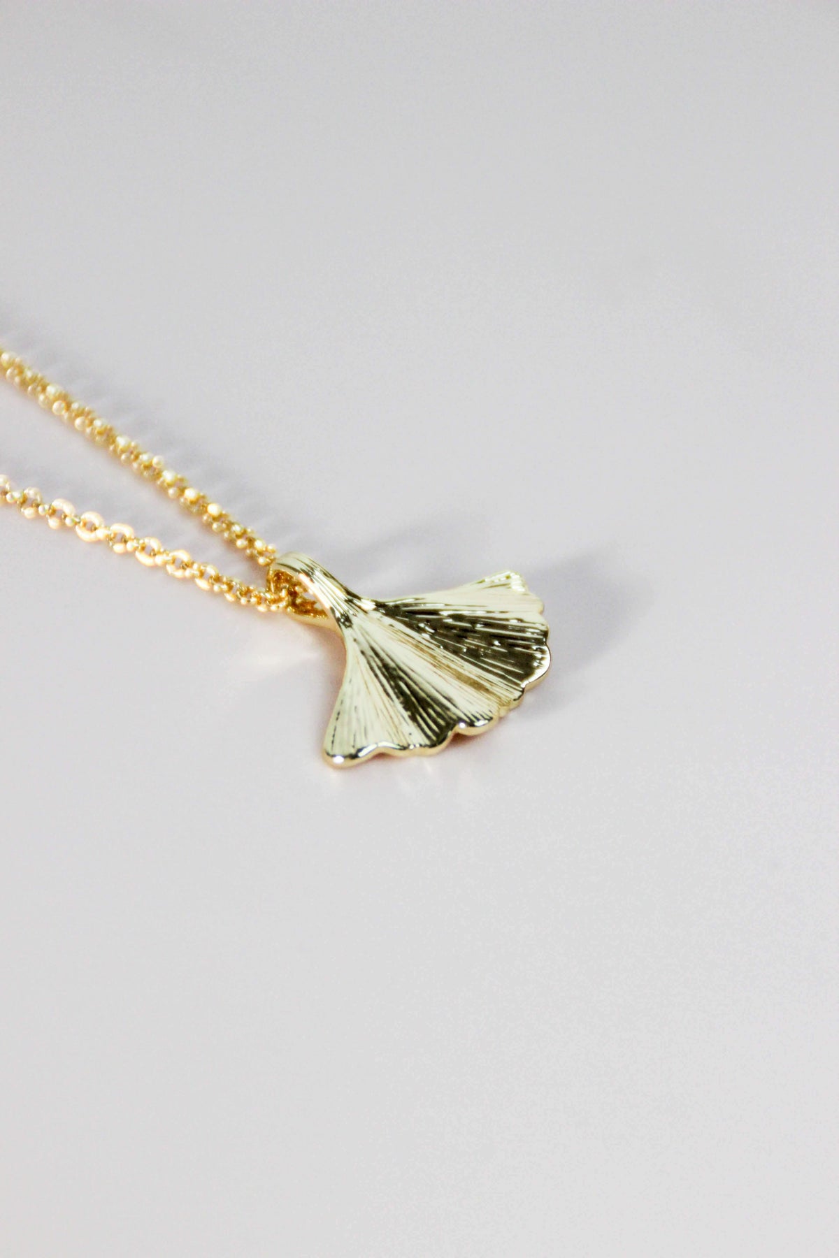 GINGKO necklace