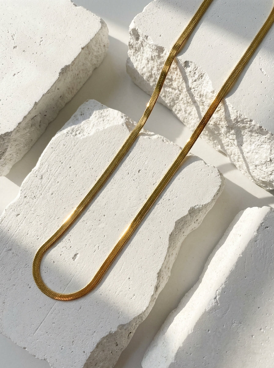Collier Be Chic | Chaîne Serpent Plaquée Or 24K - Univers Parisienne chic