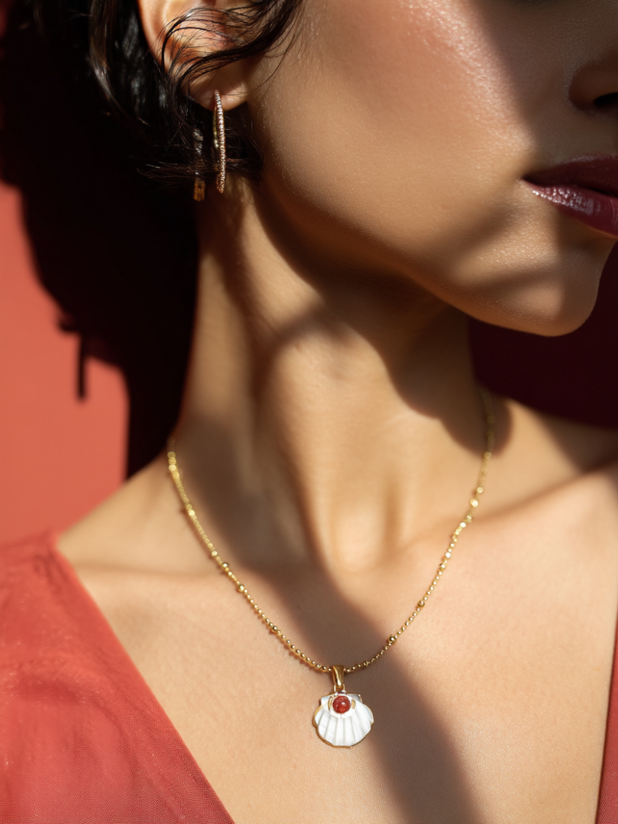 Collier MARAVILLA – Pendentif Coquillage en Nacre & Pierre Naturelle