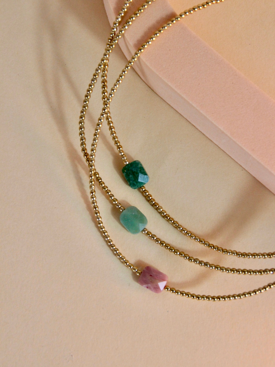 Dalle necklace - boho chic natural stone jewelry